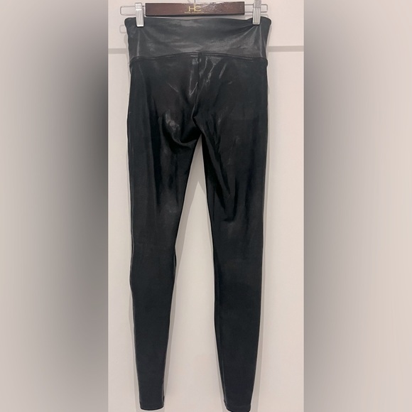 A cult classic - Spanx Faux Leather Leggings - Picture 7 of 7